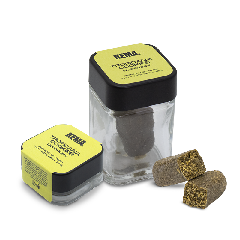 Formatos de 3 g y 15 g de Superdry - Tropicana Cookies KEMA
